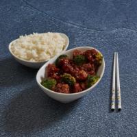 H1. General Tso's Chicken · Chunks of chicken deep fried with broccoli in chef's spicy sauce. With white rice. Hot and s...