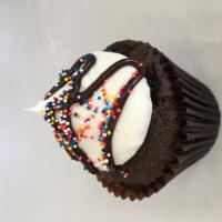 Hot Fudge Sundae Cupcake · Chocolate cupcake filled with fudge frosted with vanilla buttercream drizzled with fudge top...