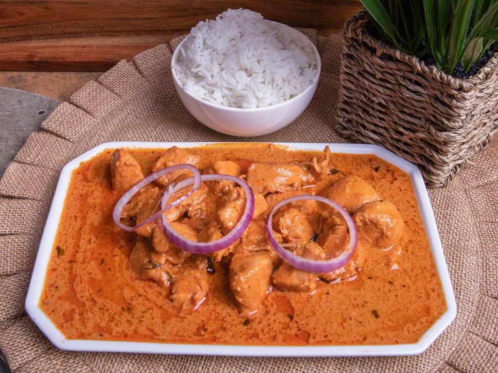 Butter Chicken · Tandoori chicken meat slow cooked in tangy tomato sauce, garlic, ginger, and butter
(Every day)