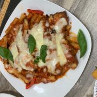 Pasta Marinara w/ Chicken Parmigiana · Tomato sauce.