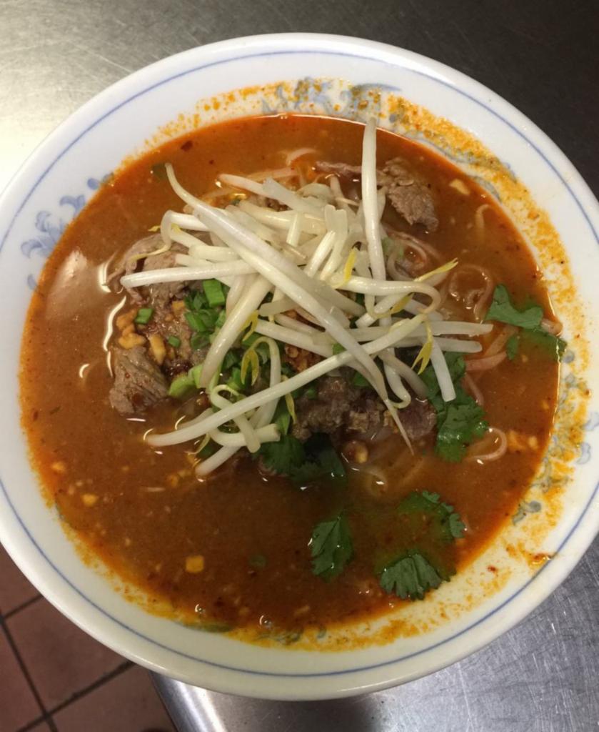 44. Spicy Tom Yum Noodle Soup · Tom yum noodle with ground peanuts, bean sprouts, scallions and cilantro with choice of thin noodles, flat noodles, angel hair or egg noodles.