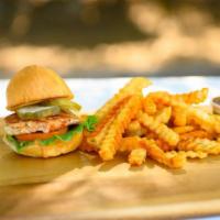 Grilled Chicken Slider Combo Meal · combo includes grilled chicken slider with fries
* Add an additional slider or 8-count nugge...