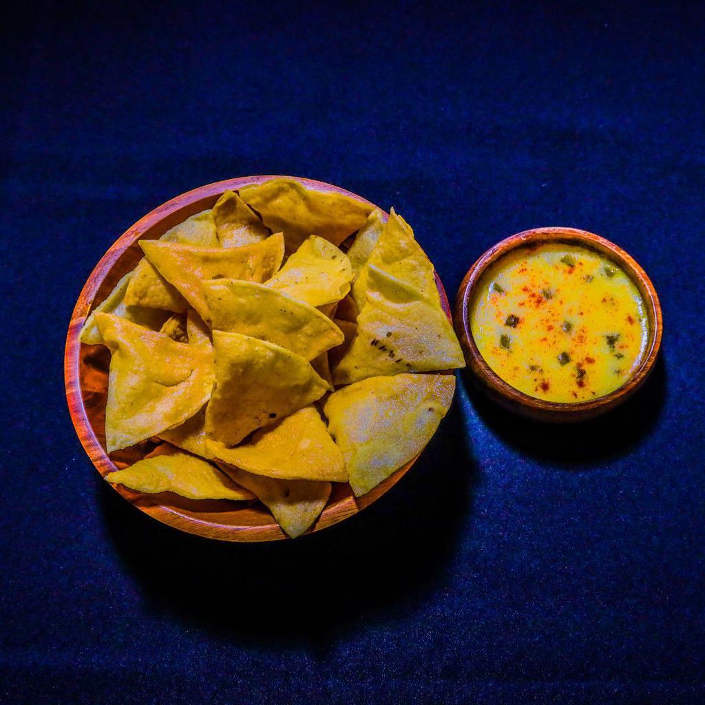 Chips ＆ Dip · Side of tortilla chips. Choose from our various signature dips.