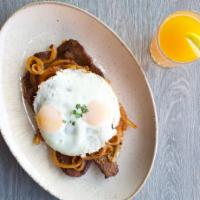 Bistec con huevo · Steak and eggs