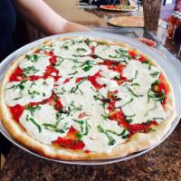 Lg Margherita Pizza · Large 16