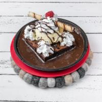 Sizzling Brownie · Home made Fudge | Fudge Brownie | Whipped Cream | Vanilla Ice Cream