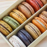 12 French Macarons Box · Box of 12 Macarons of your choice 