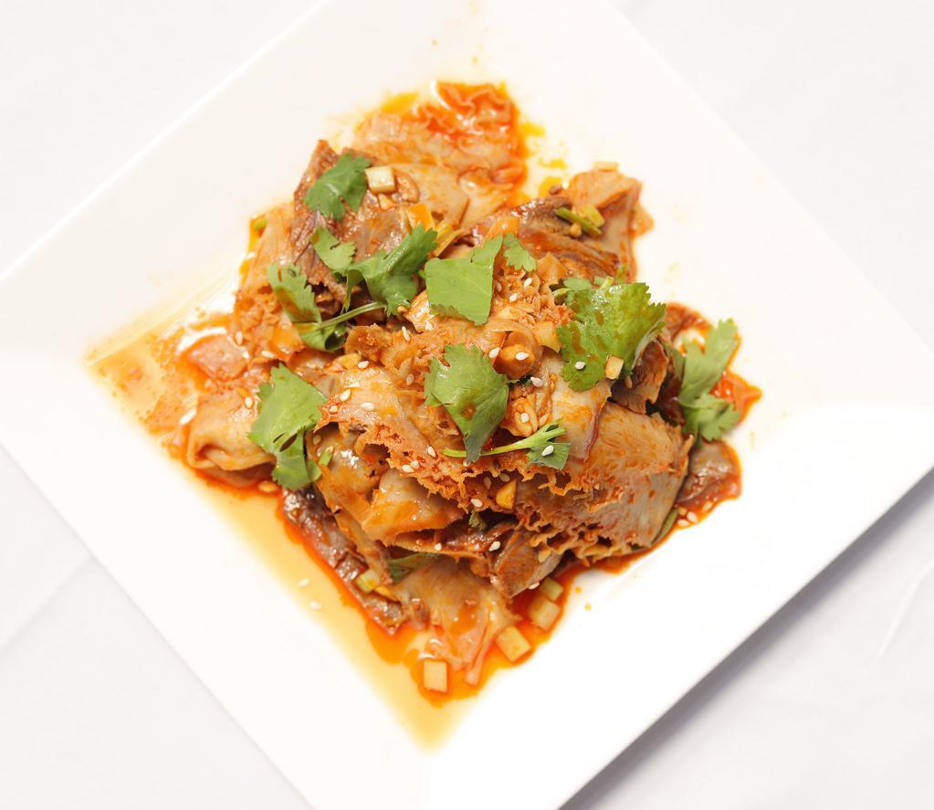 A20 Beef and Tripe · Sliced beef and tripe in chili oil.