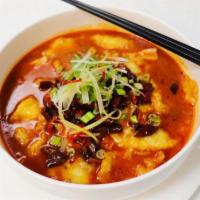 C11A Fish Bowl · Fish filets, cabbage, fungus mushroom, celery in a spicy broth.