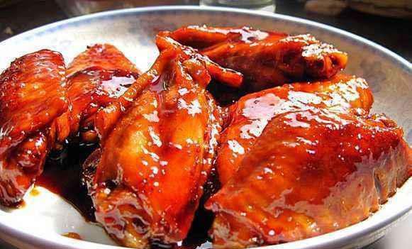 H11. Chicken Wing with Garlic Sauce · Hot and spicy.