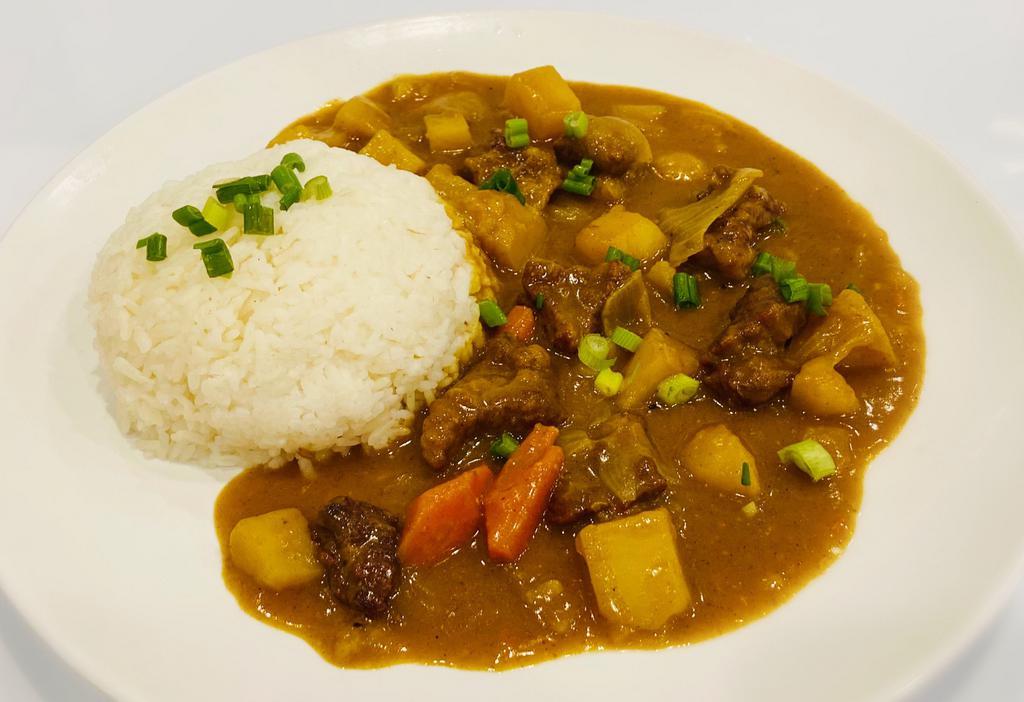 Curry Beef Bowl · Slow-cooked dice beef, with potato, onion, and carrot simmered in rich flavored curry sauce.