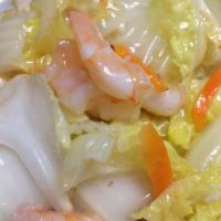 37. Fresh Shrimp Chow Mein · Served with white rice.