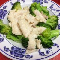 D5. Steamed Chicken with Broccoli · Served with your choice of side and sauce on the side.