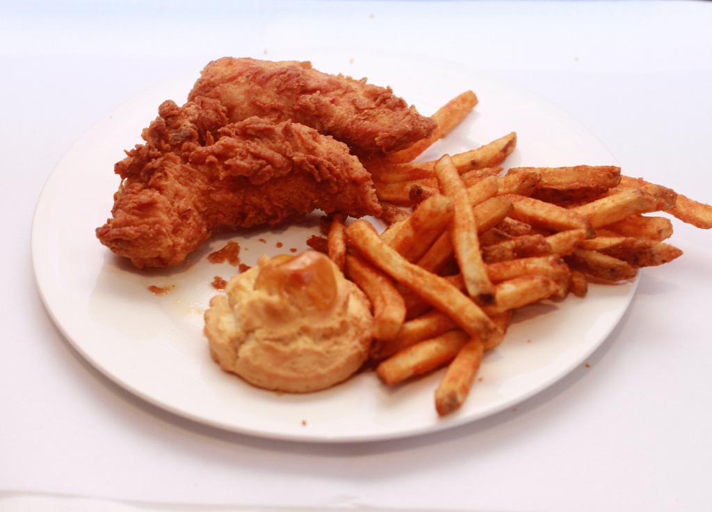 Cajun Tender and Fries Combo · Served with honey butter biscuit, choice of BBQ   Honey Mustard and french fries.