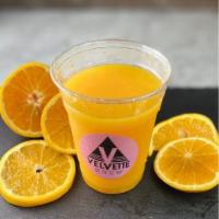Fresh Squeezed Orange Juice  · House squeezed orange juice. Pure juice without added ingredients.