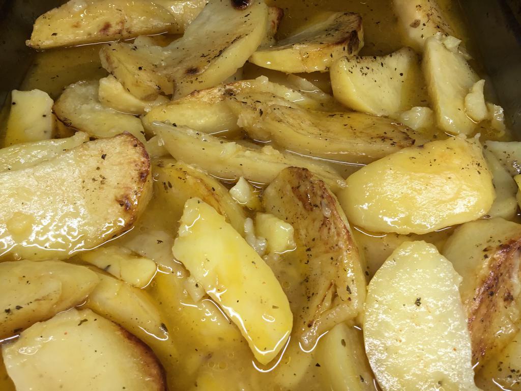 Roasted lemon potatoes · Roasted lemon potatoes