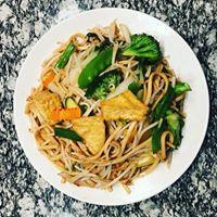 Mixed Vegetable Chow Mein · 