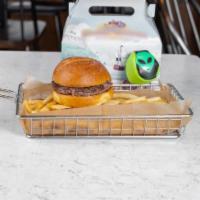 Kids Burger · Hand-crafted fresh to order. 1 all beef  patty served plain on a toasted bun, Served With Fr...