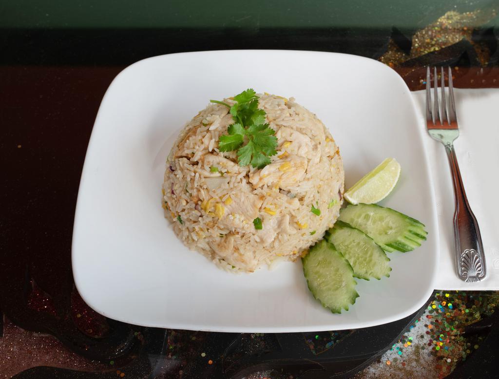 R10. Home Style Thai Fried Rice ข้าวผัด · Sauteed with onion, scallion and egg.