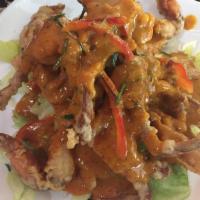 E13. Soft Shell Crab Chu Chee ปูนิ่มฉู่ฉี่ · With coconut milk, lime leaves and curry. Spicy.