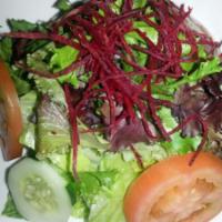 Garden Fresh Salad · Green salad with mixed vegetables.