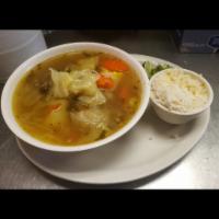 Sopa de Res · Gallina or pollo. Beef soup.
