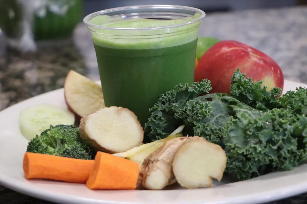 Green Goddess · Kale, ginger, spinach, cucumber, broccoli, carrot, banana, apple, orange juice, and pineapple.