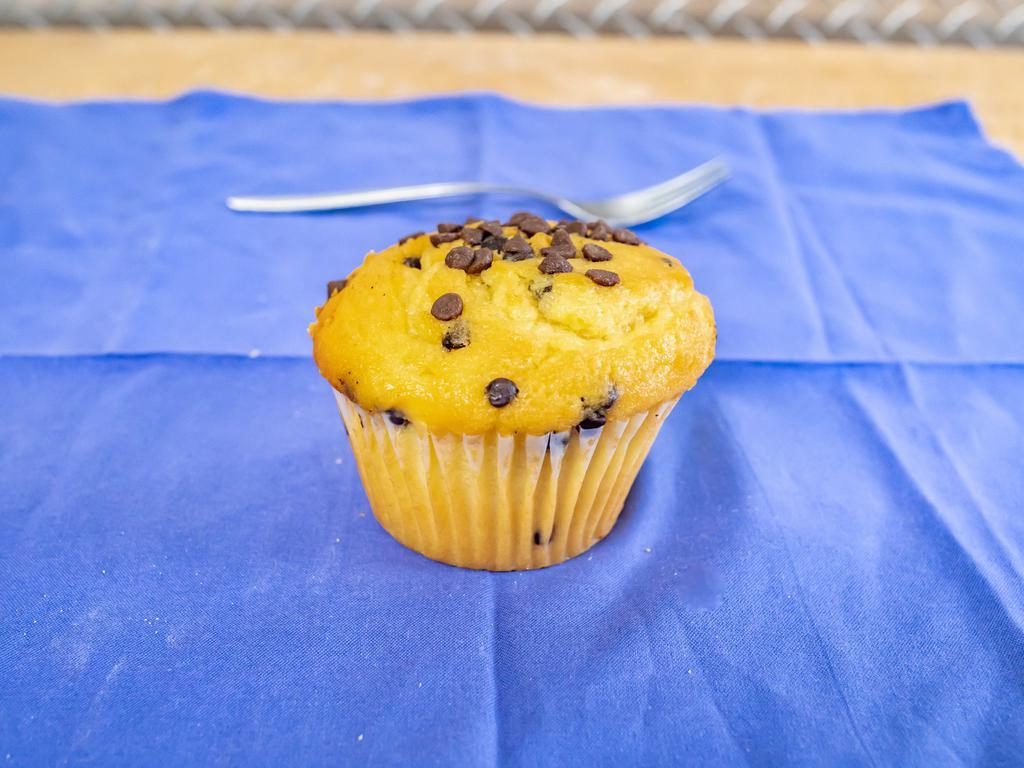 Muffin · Chocolate chips, blueberry, chocolate chocolate chips.