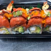 Manhattan Roll · Shrimp tempura, avocado topped with spicy tuna, crunch, scallion and masago.