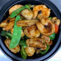 Black Bean Shrimp · Served w. Rice