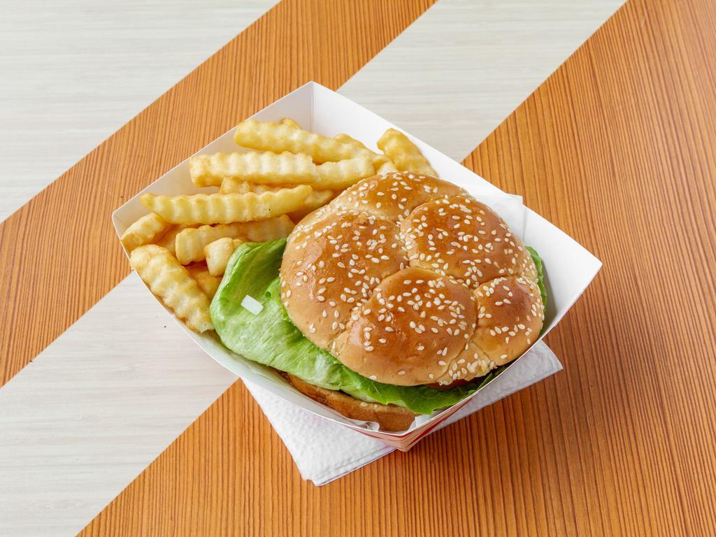 Angus Chickadees Burger Meal · Sesame seed bun, 100% angus beef, lettuce, tomato, onion, jalapenos, pickles, mayo, yellow and white American cheese serve / Crinkles French fries.
