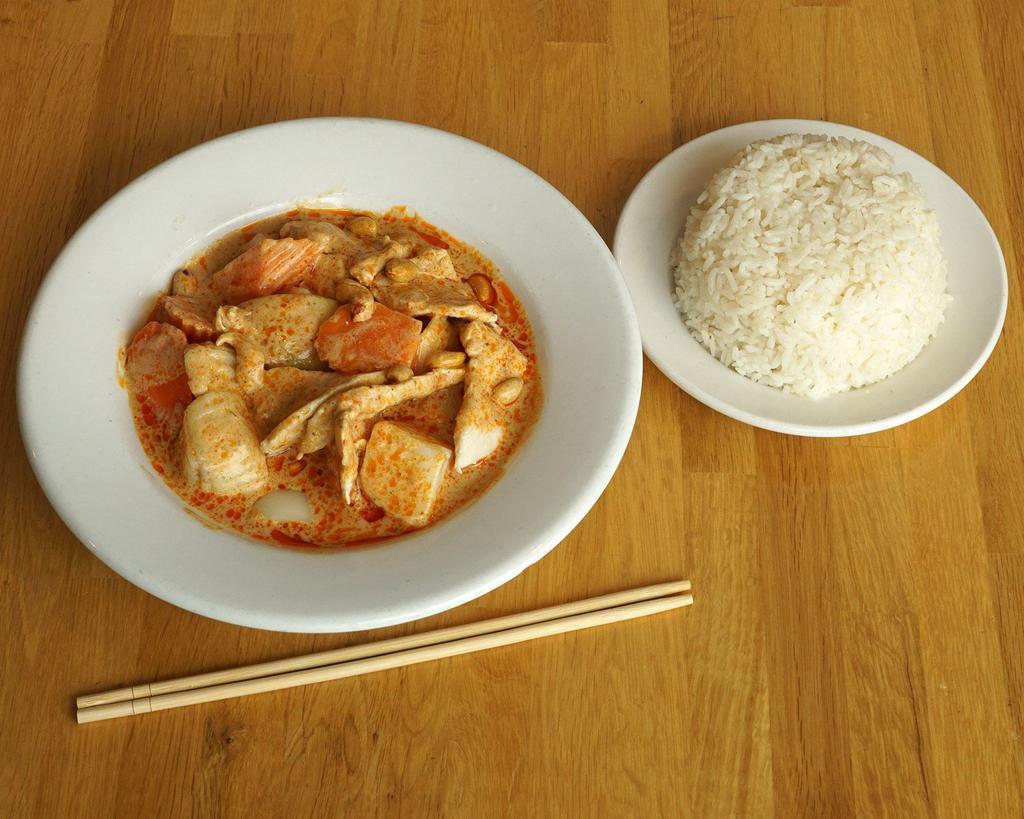 Karta Thai · Curry · Noodles · Salads · Soup · Thai · Vegetarian