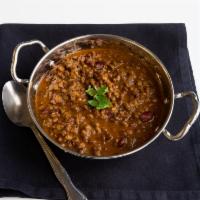 Daal Makhani · Black lentils and kidney beans in a creamy gravy.