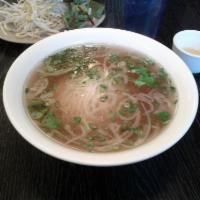 P18. Rice Noodle Soup without Meat · Rice noodle soup (no meat).