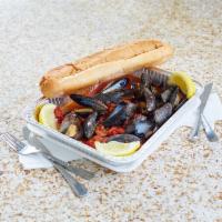 Cassie's Mussels · 1.5lbs of fresh Black Mussels, with Chicken Andouille Sausage, in a zesty and flavorful brot...