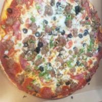 10'' Small Deluxe Pizza · Our signature marinara sauce, mozzarella cheese, Canadian bacon, pepperoni, fresh mushrooms,...