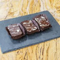 3x Vegan Chocolate Bar · 3 protein chocolate bars. Made of fresh ingredients. 100% natural.