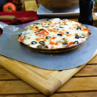 Personal Vegetale Pizza · Vegetables.