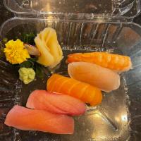 Nigiri Mori Set Combo · 1 tuna, 1 hamachi, 1 salmon, 1 wahoo, 1 ebi.