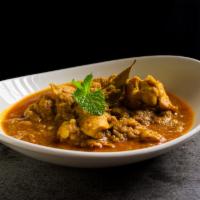 Rangoon Chicken Curry · Chicken thigh cooked with yellow beans in a light curry.