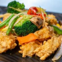  Ginger Fish · Assorted vegetables with fresh ginger in light brown sauce.