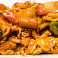 L7. Hunan Chicken Lunch Special · Spicy.