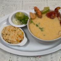 Mariscada · Seafood soup.
