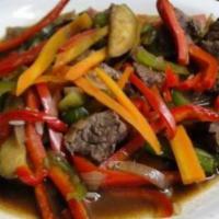 Pepper steak · With Rice & beans or moro or tostones