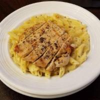 Willows Macaroni and Cheese · Macaroni pasta in a cheese sauce.