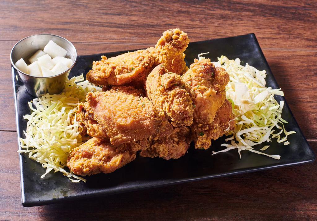 Fried Chicken · Drumsticks and Wings.
Made with ethically sourced halal poultry. 