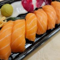 Chef's Sushi All Salmon · 6 pieces.