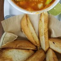 Shrimp Soup · Caldo de camaron.