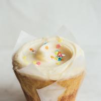 Vanilla Vanilla Cupcake · vanilla cake with vanilla buttercream