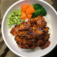 Spicy Chicken Dup Bop · Served marinated chicken over rice with vegetable(carrot, edamame and broccoli)